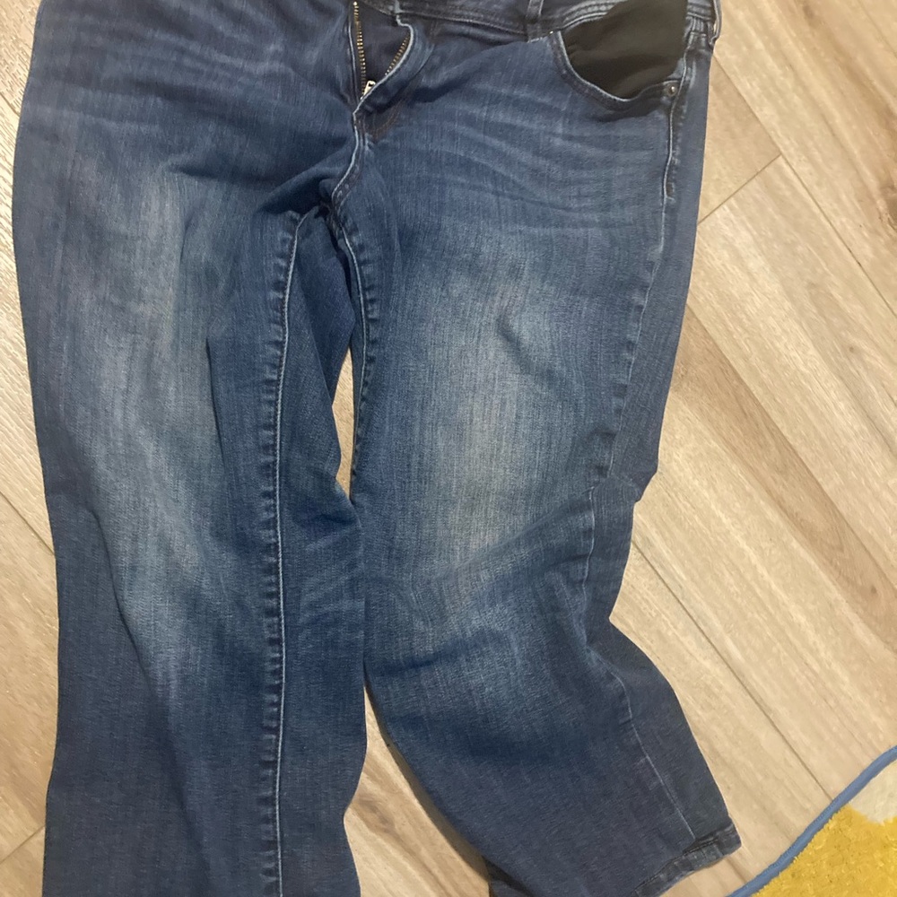 Ricki’s dark wash “Ashley” Revolution capri jeans - Picture 8 of 8
